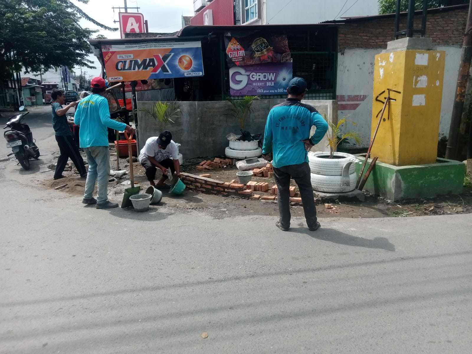 Kelurahan Tegal Rejo Bangun Taman PKK di Depan Gapura Jl. Pendidikan