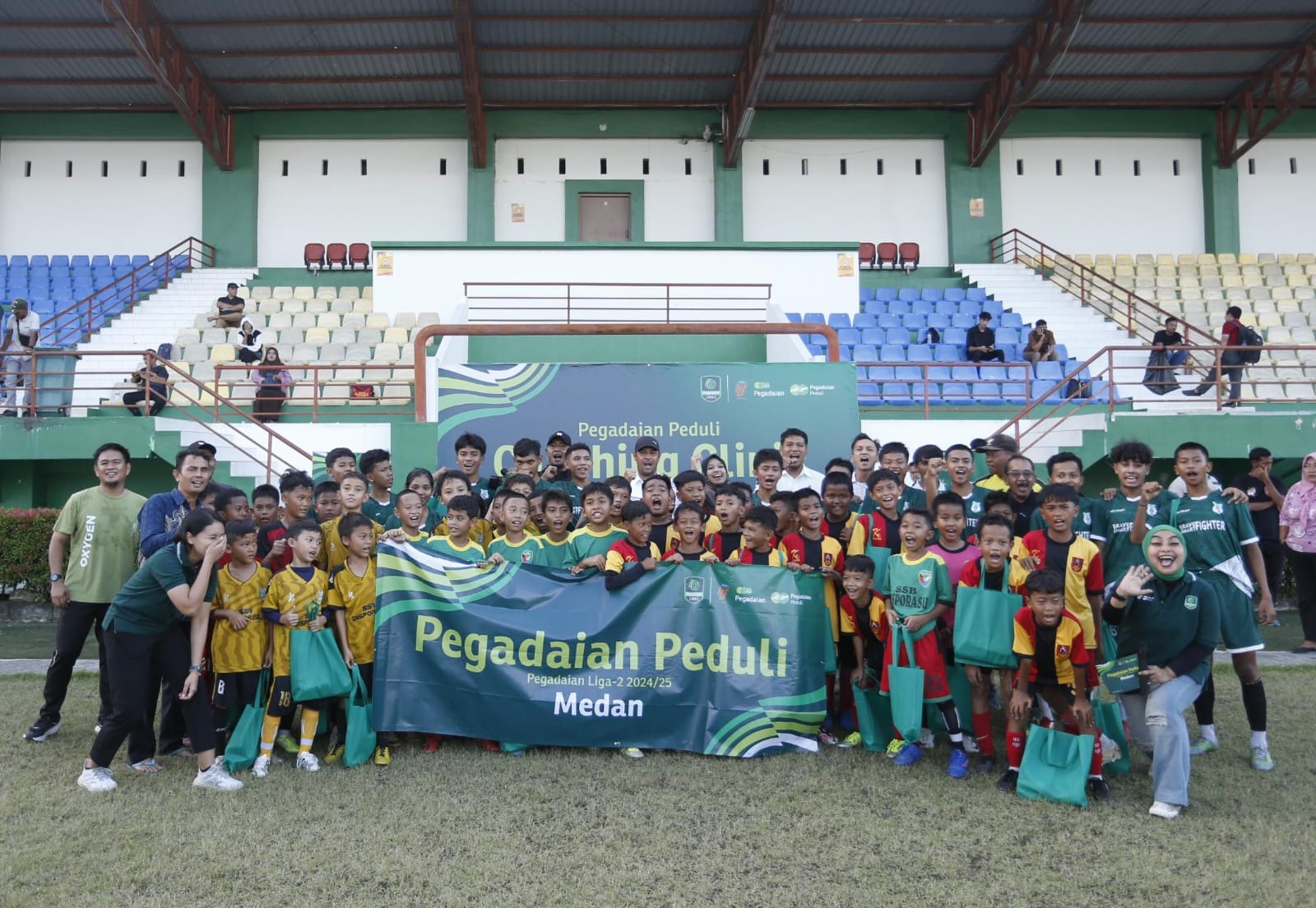 Pegadaian Peduli Gelar Coaching Clinic untuk Generasi Muda Sepakbola Sumut
