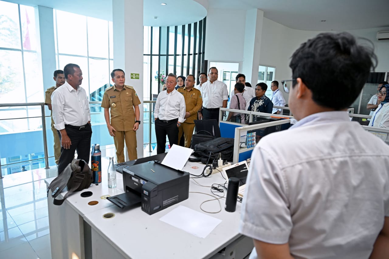 Tinjau Sucofindo Cabang Medan, Pj Gubsu Harap Kerja Sama dengan Pemprov Semakin Kuat
