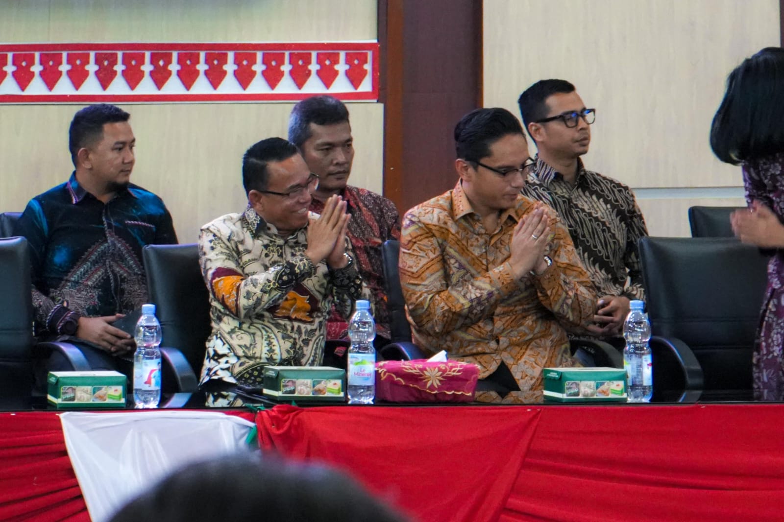 DPRD Medan Umumkan Hasil Penetapan Rico Waas dan Zakiyuddin sebagai Wali Kota dan Wakil Wali Kota Medan 2025-2030