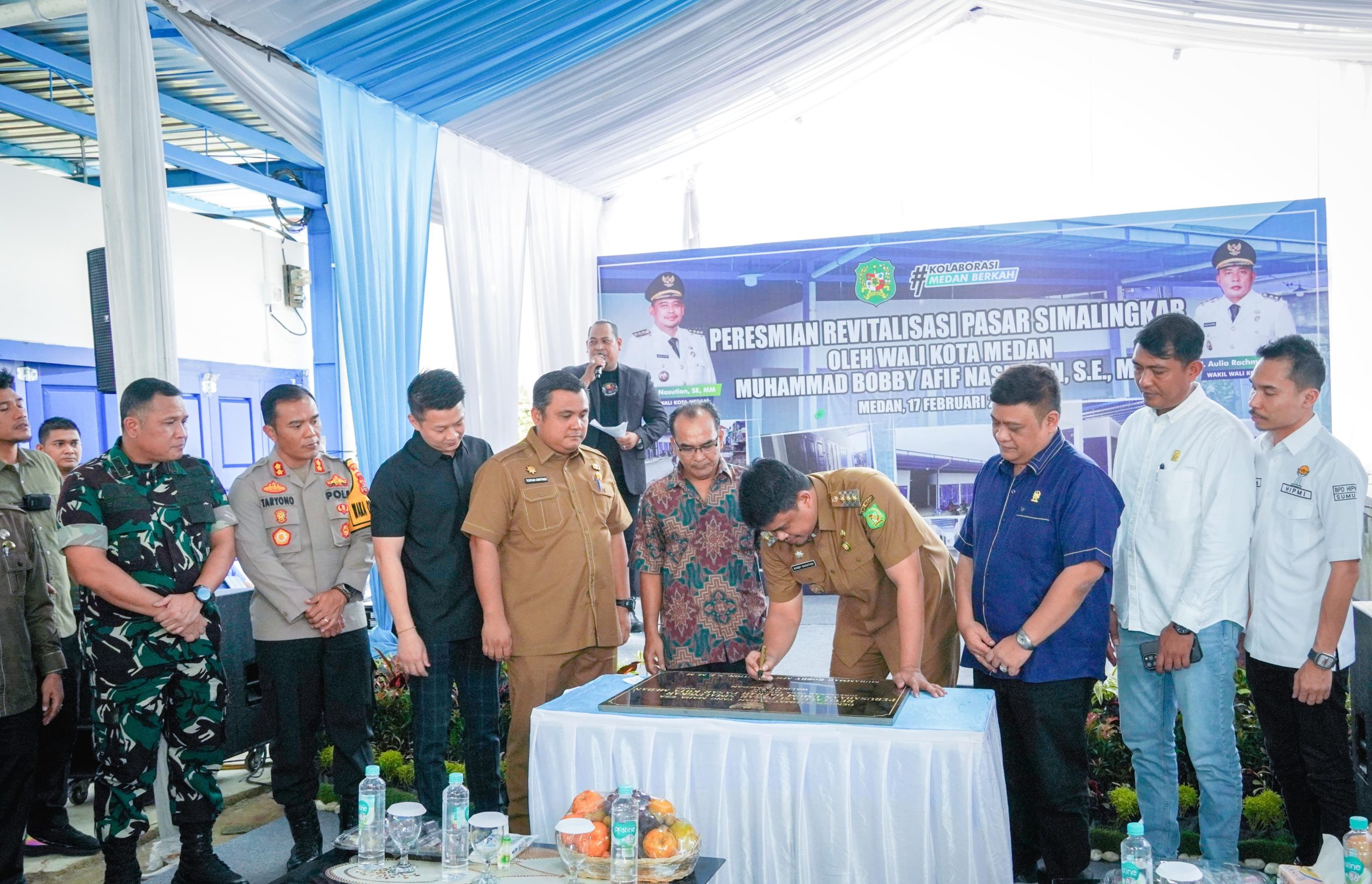 Wali Kota Medan Resmikan Revitalisasi Pasar Simalingkar, Berharap Pedagang dan Pembeli Semakin Nyaman