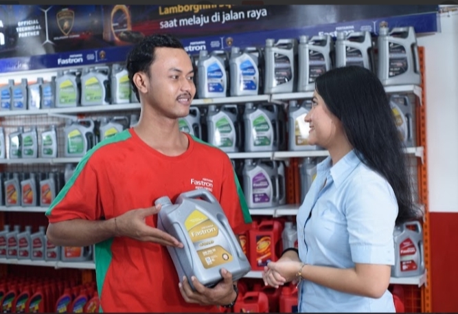Dukung Pemberantasan Pemalsuan Produk, Pertamina Lubricants Ungkap Cara Membedakan Oli Asli dan Palsu