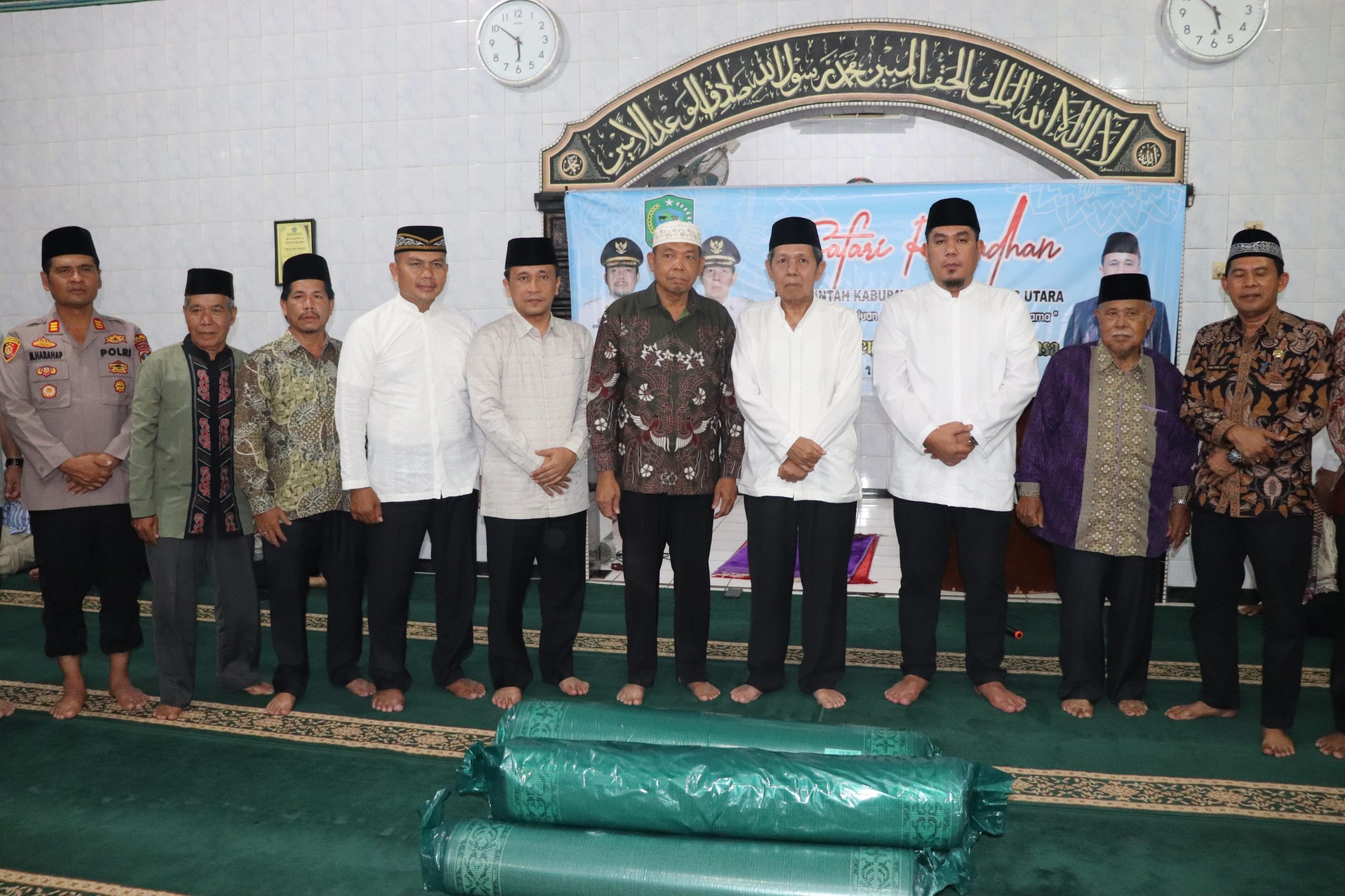 Wabup Paluta Safari Ramadhan Di Masjid Al Ikhlas Desa Pamuntaran