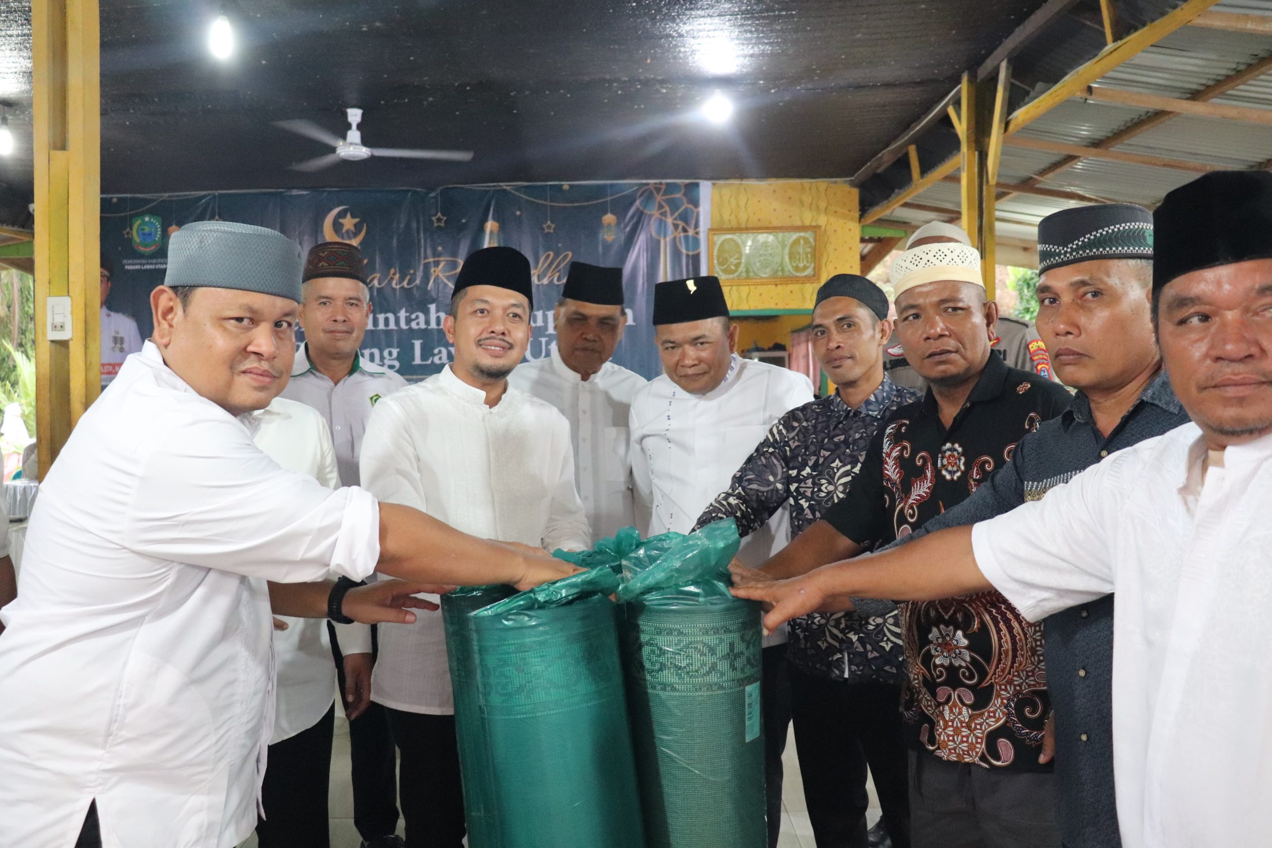 Bupati Paluta Safari Ramadhan Di Desa Aek Simanat