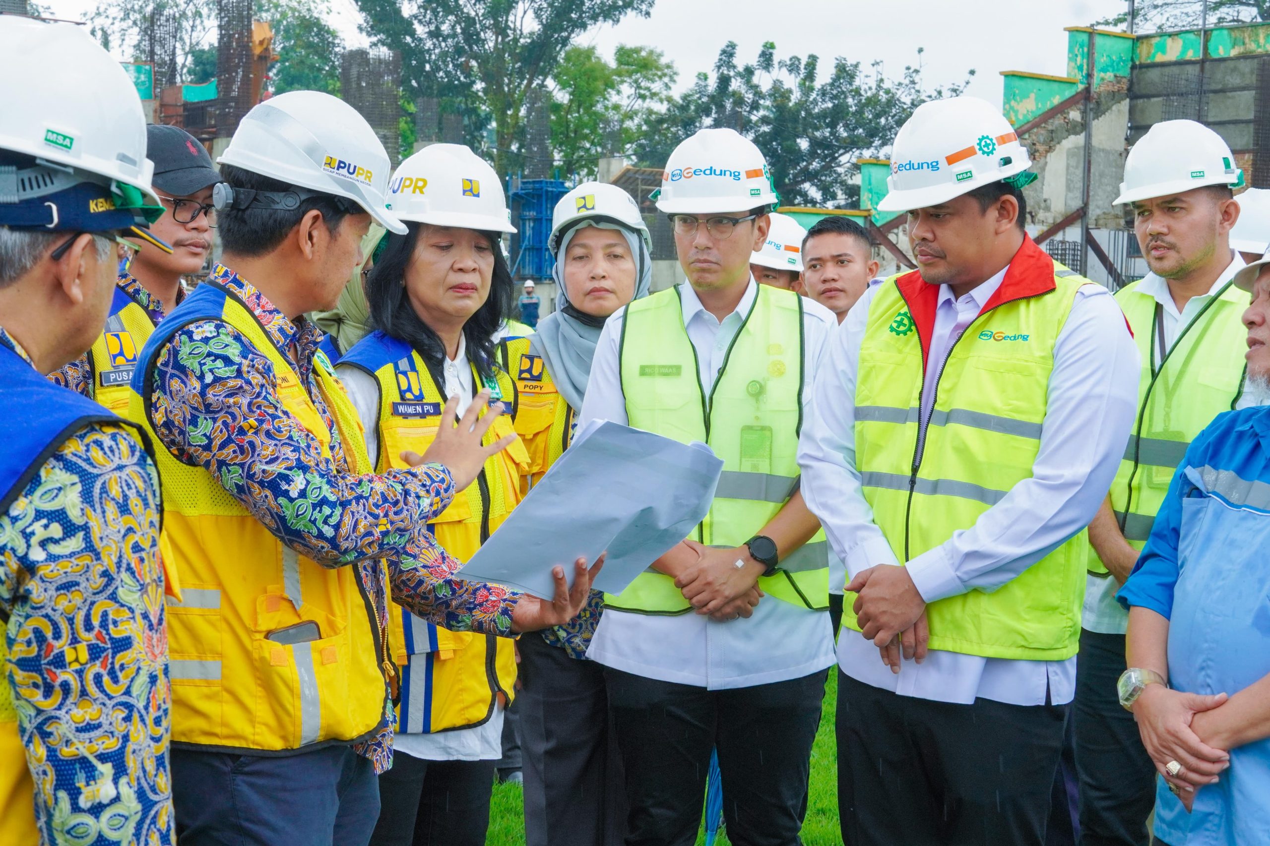 Khawatir Tak Selesai Akhir April 2025, Wamen PU Desak Percepatan Pengerjaan Revitalisasi Stadion Teladan