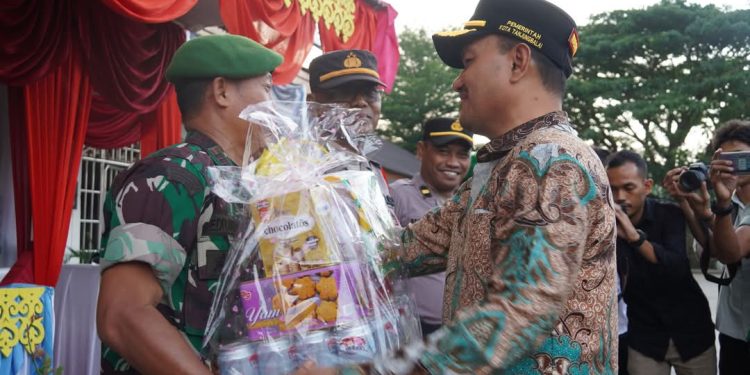 Wali Kota Tanjungbalai Pimpin Forkopimda Tinjau Kesiapan Posko Mudik Lebaran 2025