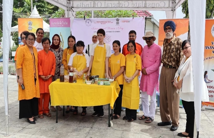 Konjen India Medan Rayakan Hari Perempuan Internasional