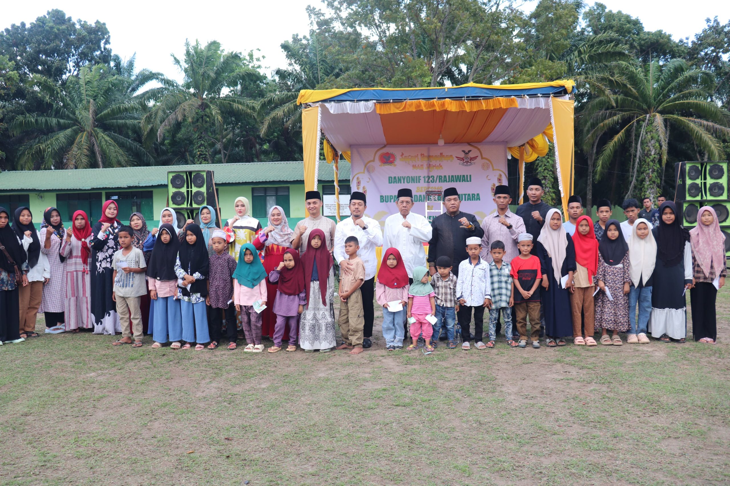 Safari Ramadhan Bupati Paluta Ke Batalyon Infanteri 123