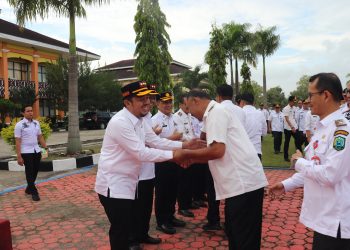 Bupati Paluta Pimpin Apel Gabungan Pasca Libur Dan Cuti Bersama