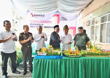 Hadiri HUT Bawaslu, Wagubsu: Pemprov Sumut Terus Dorong Ekosistem Demokrasi yang Sehat