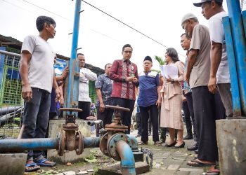 Warga TSM III Kesulitan Air Bersih, Wali Kota Rico: Secepatnya Pompa Air Rusak Diperbaiki
