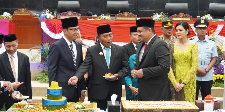 Wali Kota Rico Hadiri Rapat Paripurna Peringatan Hari Jadi Ke-77 Provinsi Sumut