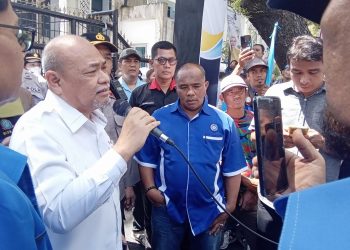 Aliansi Buruh Gelar Aksi di DPRD Sumut, Tuntut Kesejahteraan dan Penegakan Hukum
