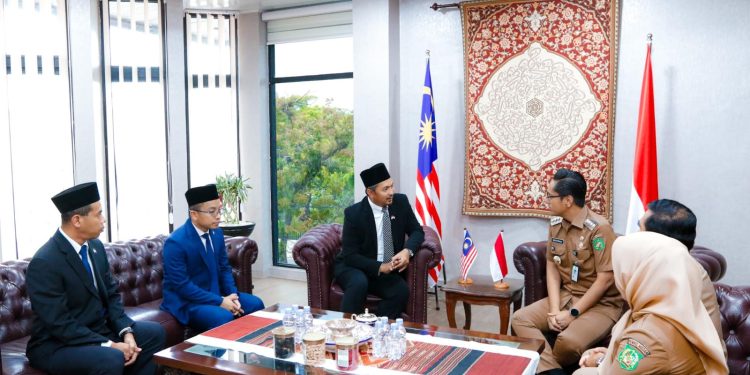 Wali Kota Medan Rico Waas Sampaikan Belasungkawa atas Wafat Abdullah Ahmad Badawi