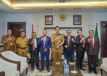Pemahaman Masyarakat Tentang Hukum Masih Lemah, Wali Kota Rico Minta Peradi Pergerakan Medan Beri Pendampingan