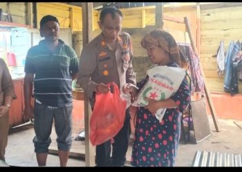 Polres Dairi Berikan Bantuan Kepada Warga Tertimpa Musibah