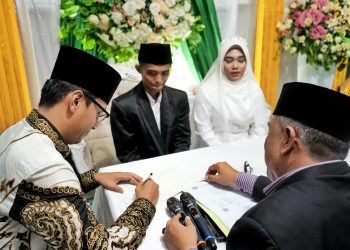Jadi Saksi Nikah di Lokasi MTQ, Rico Waas: Jadilah Keluarga Samawa