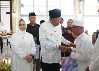 Bupati dan Wakil Bupati Tepung Tawari 460 Calhaj Langkat