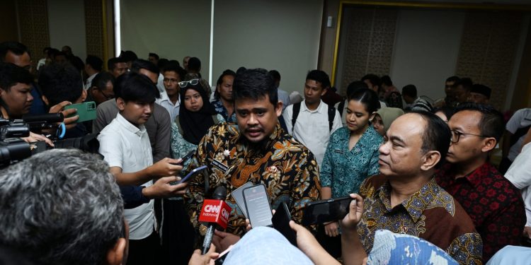 Gubernur Bobby Tegaskan, APBD Harus Bermanfaat Bagi Masyarakat