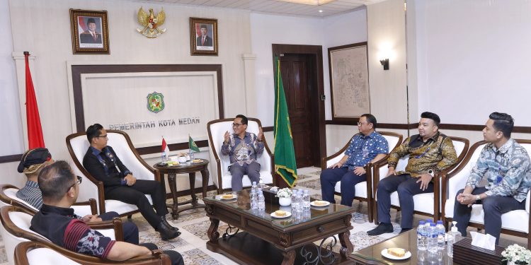 Wali Kota Rico Ajak PT Penjaminan Jamkrindo Syariah Kerja Sama Majukan UMKM