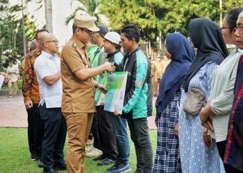 Peduli Nasib Ojol, Wali Kota Rico Beri Perlindungan BPJS Ketenagakerjaan Kepada 17 Ribu Lebih Pekerja Rentan