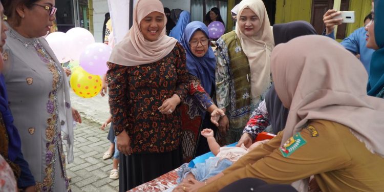 Endang Kurniasih Komitmen Tingkatkan Capaian Imunisasi di Langkat