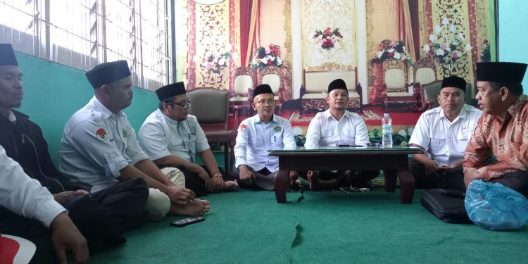 FUNGSIKAN KUA, KECAMATAN PANCUR BATU LAYANI WAKAF SECARA PROFESIONAL