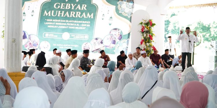 Bupati Langkat Zikir Akbar Bersama Masyarakat, Haru Dengarkan Lansia Baca Quran