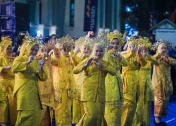 Colorful Medan Night Carnival 2025 Berlangsung Meriah, Rico Waas: Tunjukkan Medan Ke Dunia Melalui Ragam Budaya
