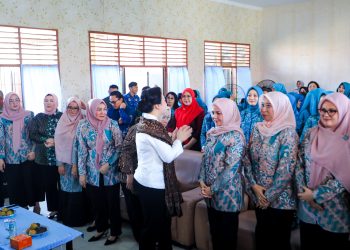 Pembinaan PAAR di Kwala Bekala, Airin Rico Waas Ajak Kader PKK Perkuat Peran Keluarga