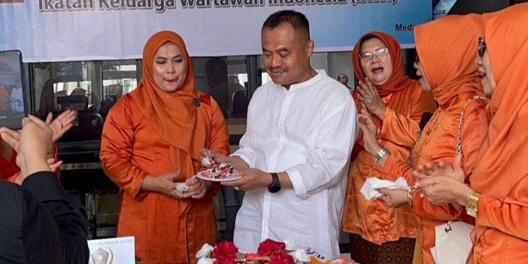 IKWI Sumut Rayakan HUT ke-64, Nuansa Berbeda Berbagi Bersama Anak Yatim