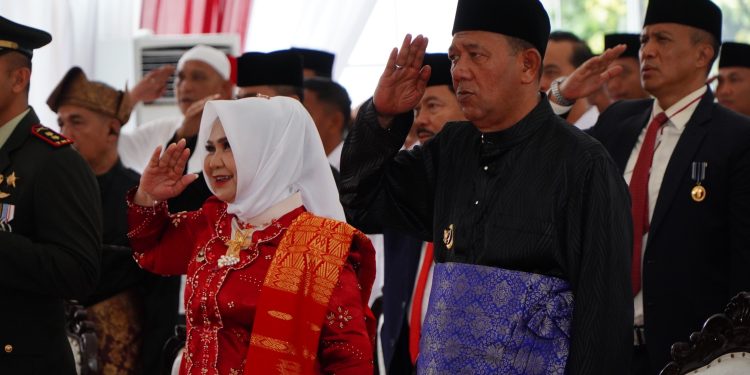 Bupati dan Wakil Bupati Langkat Ikuti Upacara di Istana Negara via Zoom