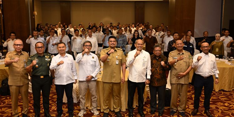 Sambut Baik Implementasi Permen ESDM 14/2025, Gubernur Bobby Ingatkan Hal ini