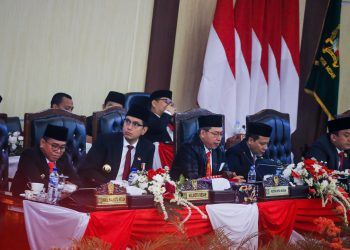 Rico Waas dan Zakiyuddin Harahap Hadiri Rapat Paripurna Dengarkan Pidato Kenegaraan Presiden RI