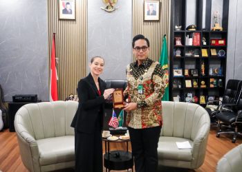 Wali Kota Rico Bahas Peluang Investasi dan Kerjasama dengan Konsul Amerika Serikat