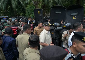 Gubernur Bobby Bersama Forkopimda Pimpin Pembongkaran Diskotek Sarang Narkoba