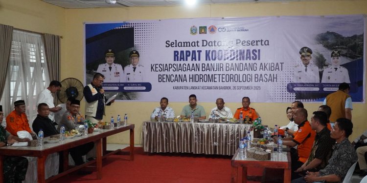 Syah Afandin Pastikan Renovasi Makam Datuk Landak dan Perbaiki Akses Jembatan