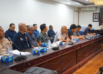 Gerakan Bersih Drainase Antisipasi Banjir di Medan, Aparatur Kecamatan Diminta Lakukan Pembersihan Secara Terukur