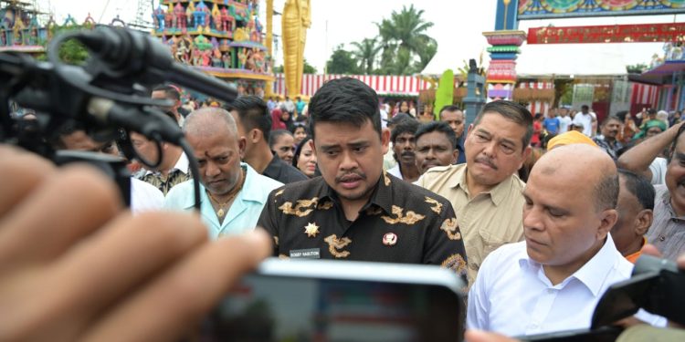 Resemikan Kuil Shri Raja Rajesvari, Gubernur Bobby Ajak Umat Hindu Siapkan SDM Anti-Narkoba