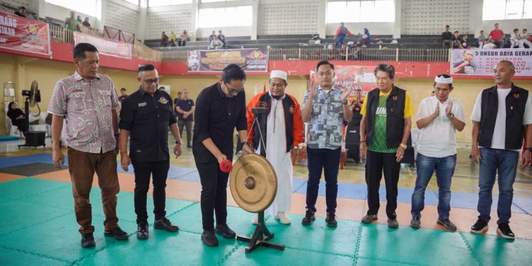 Dihadiri Ketum KONI Medan, Rico Waas Buka Kejuaraan Tarung Derajat se-Sumut Piala Wali Kota Medan