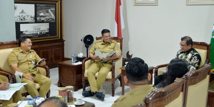 Sumut Raih Predikat UHC Prioritas Lebih Cepat Dua Tahun, Bobby Minta Layanan UHC Optimal Diterima Masyarakat