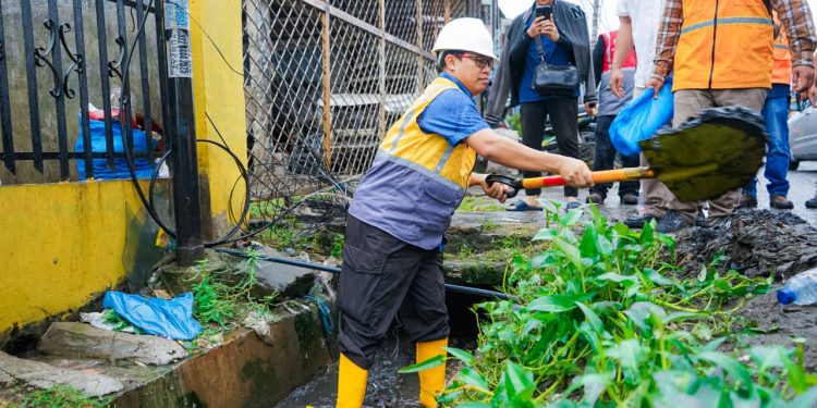 Pemko Medan Peringati World Cleanup Day dengan Gotong Royong Massal Normalisasi Drainase