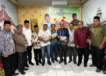 Kegiatan Hari Pahlawan MABMI : Syahdan Juara Dam Batu, Datuk Chairul Anwar Juara Kartu Gembira