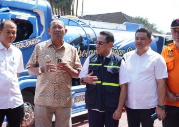 Bupati Langkat Lepas 20 Mobil Tangki Air Bersih untuk Warga Terdampak Banjir