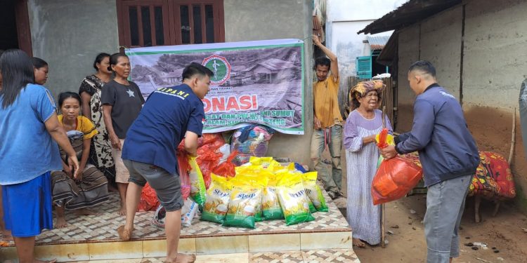 HIPANI Sumut Antar Bantuan Hingga Pelosok Bona Lumban
