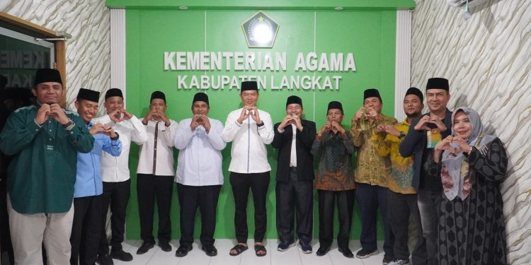 Sekda Langkat Buka Puasa Bersama Ratusan Guru PAI