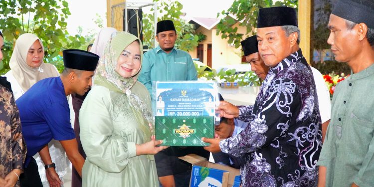 Safari Ramadan Pemkab Langkat, Wabup ke Salapian dan Sekda di Stabat