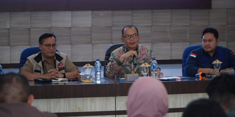 Sekda Amril Pimpin Rakor Finalisasi Dokumen R3P Pasca Bencana Banjir Langkat