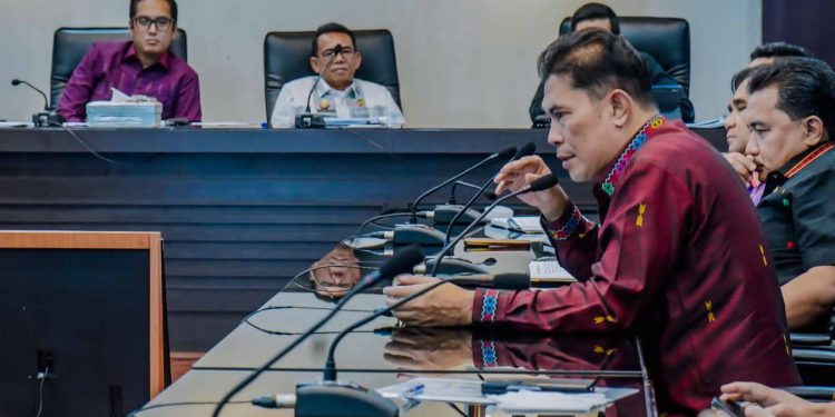 Wali Kota Medan Dorong Digitalisasi, Layanan Ambulans Terintegrasi, Pengurusan KK dan KTP di Kelurahan