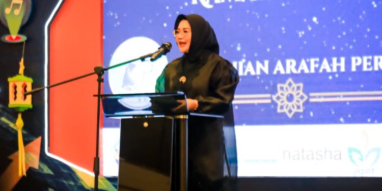 Hadiri Pengajian Akbar Menjemput Berkah, Istri Zakiyuddin Harahap Ajak Masyarakat Jadikan Ramadhan Momen Tingkatkan Kepedulian Sosial